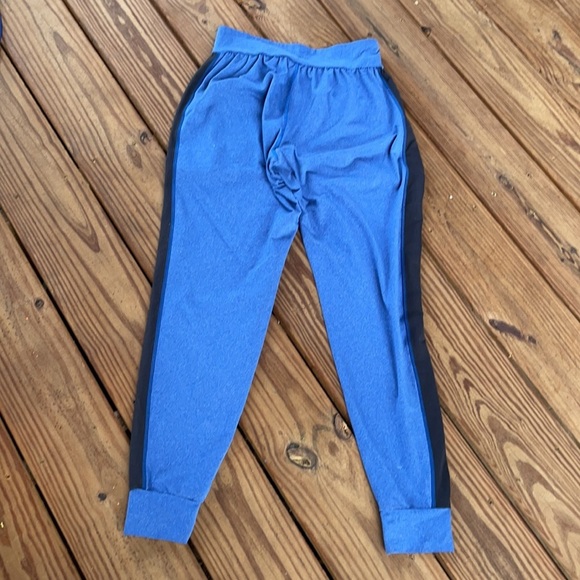 Under Armour Ladies Blue Side Stripe Joggers - Picture 7 of 7